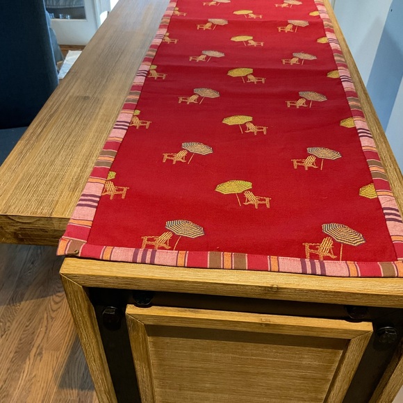 Custom Table Runner - Picture 5 of 5